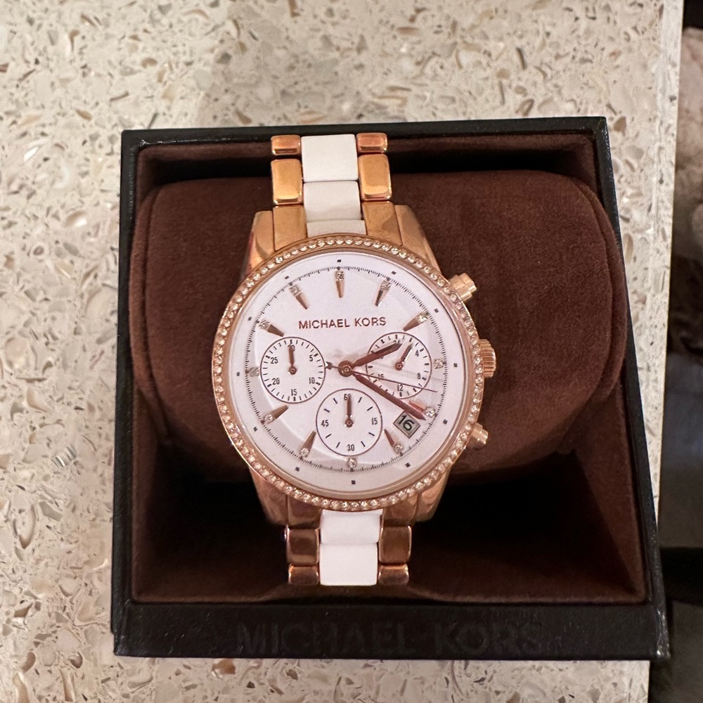 Michael Kors White & Gold Watch. Brand New!